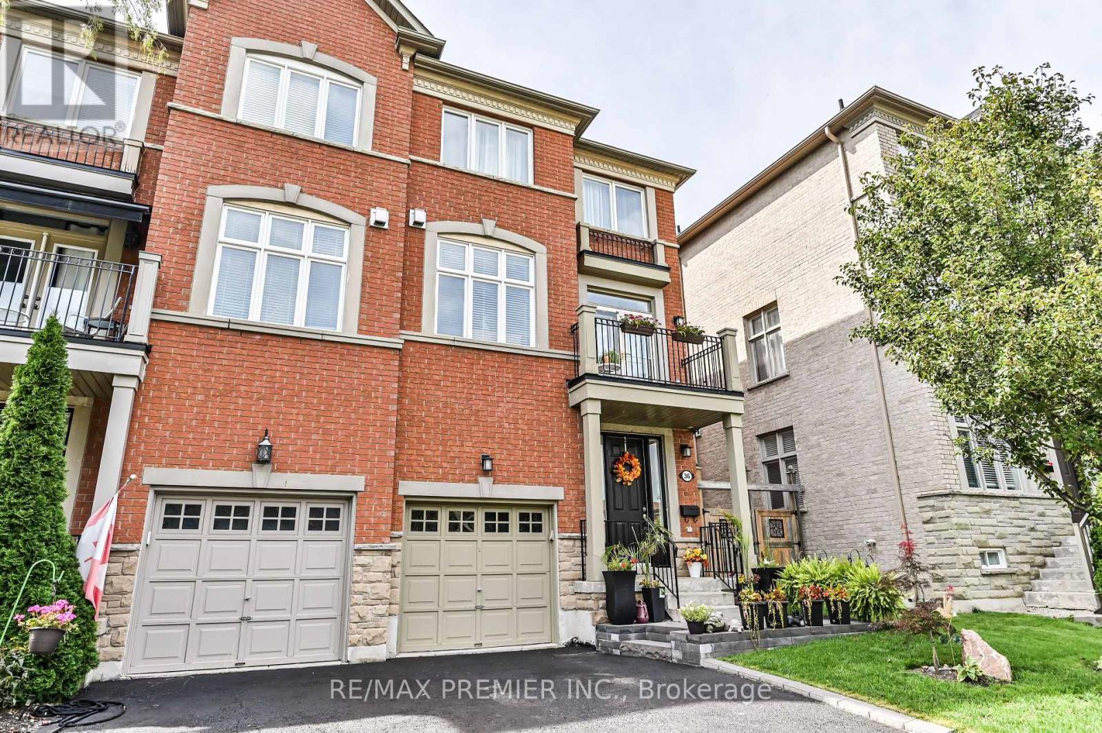 36 Helen Street, Vaughan, ON