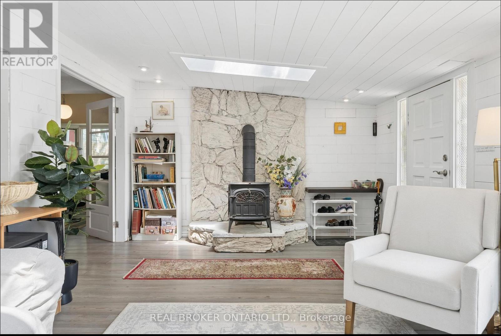 42 Connor Drive, Whitchurch-Stouffville, ON