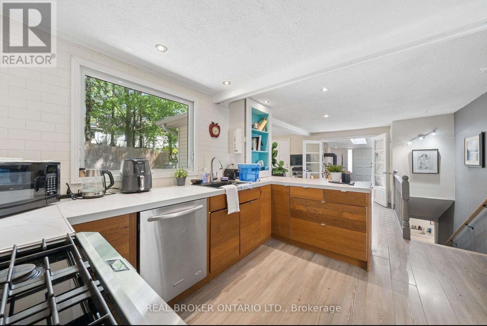 42 Connor Drive, Whitchurch-Stouffville, ON