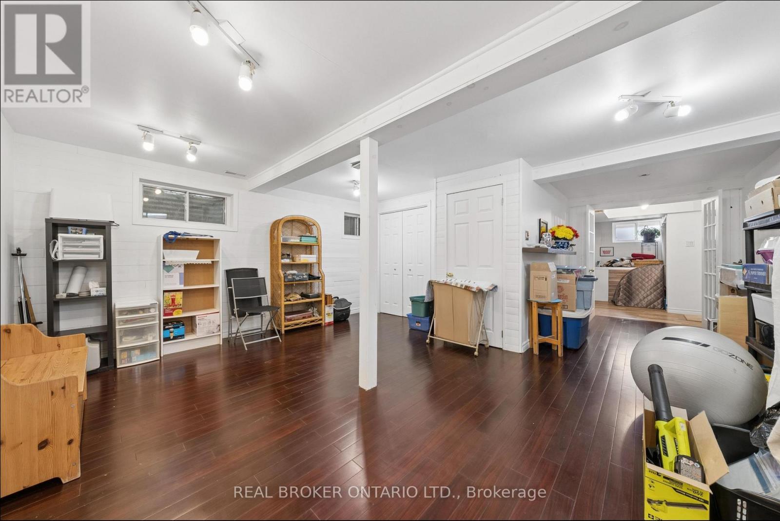 42 Connor Drive, Whitchurch-Stouffville, ON