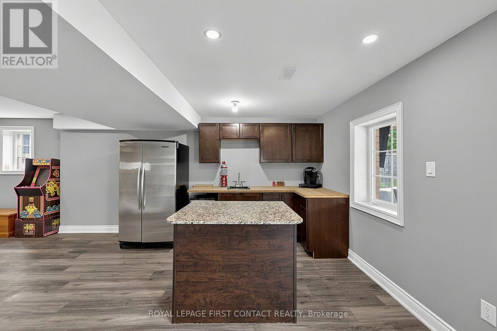 36 Regalia Way, Barrie, ON