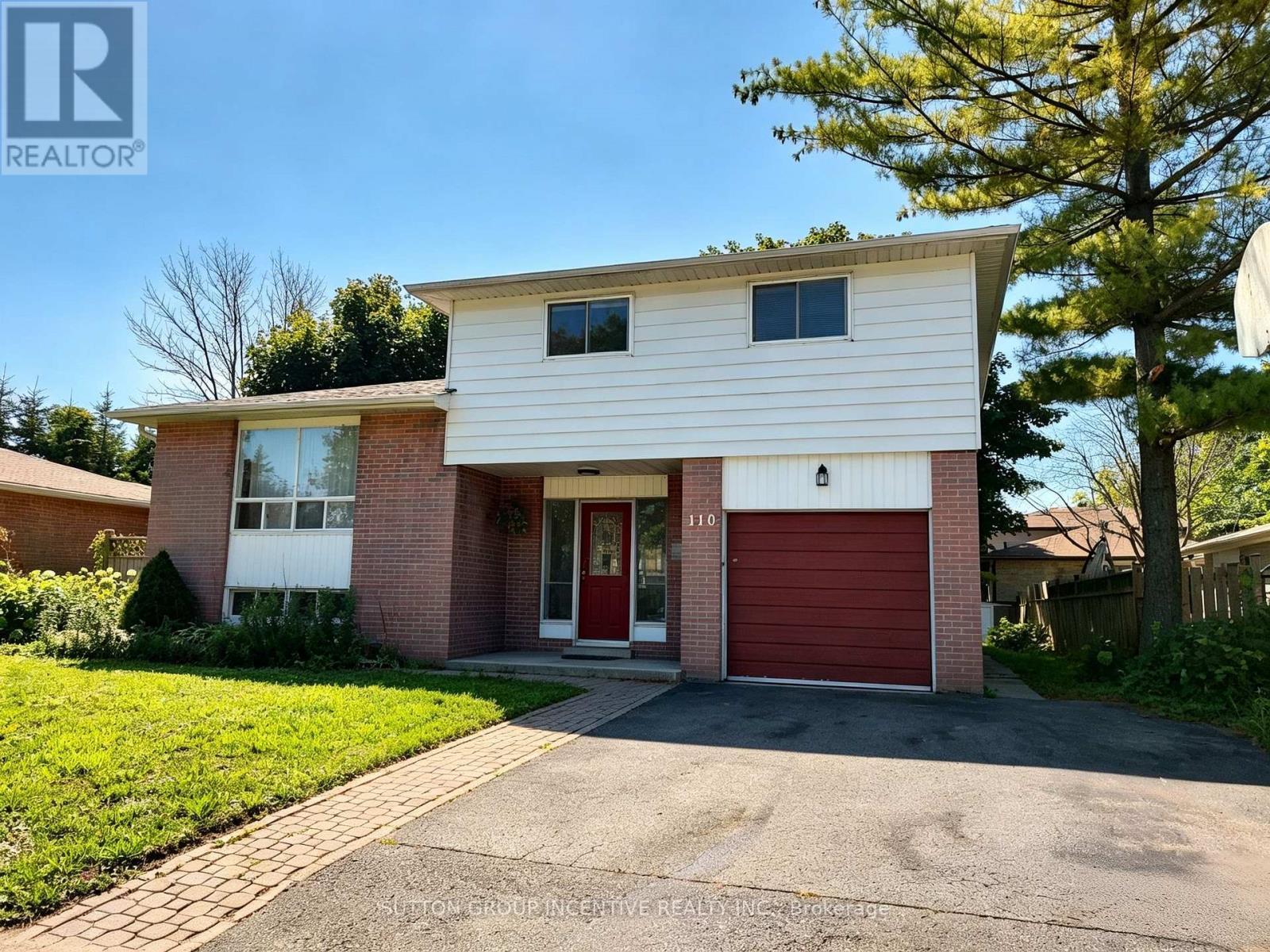 110 College Crescent, Barrie, ON