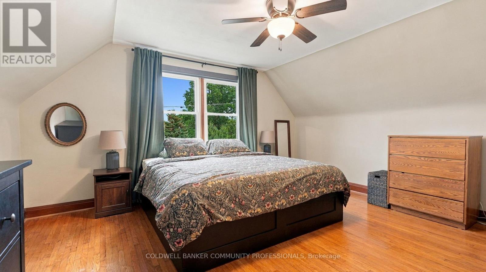 42 Delevan Crescent, Hamilton, ON