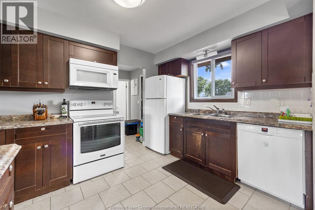 399 St. Peter Street, Lakeshore, ON