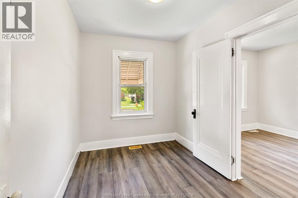 1054 Josephine, Windsor, ON