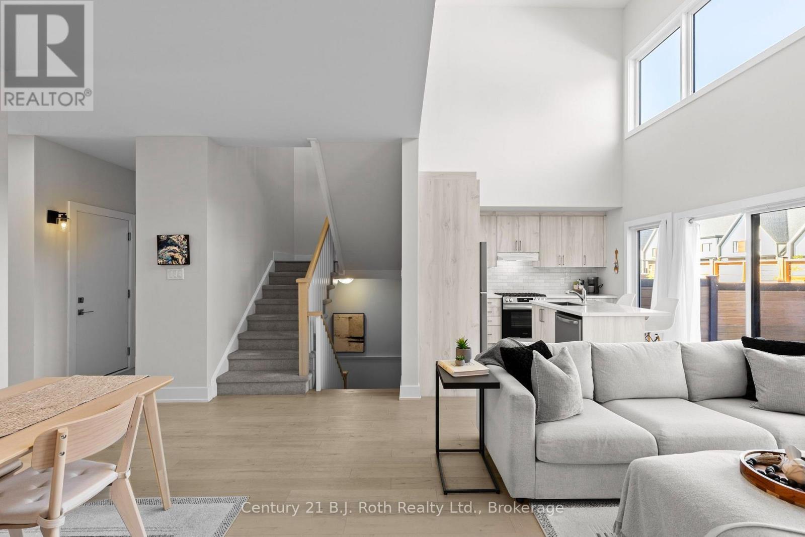7 Rice Lane Road, Orillia, ON