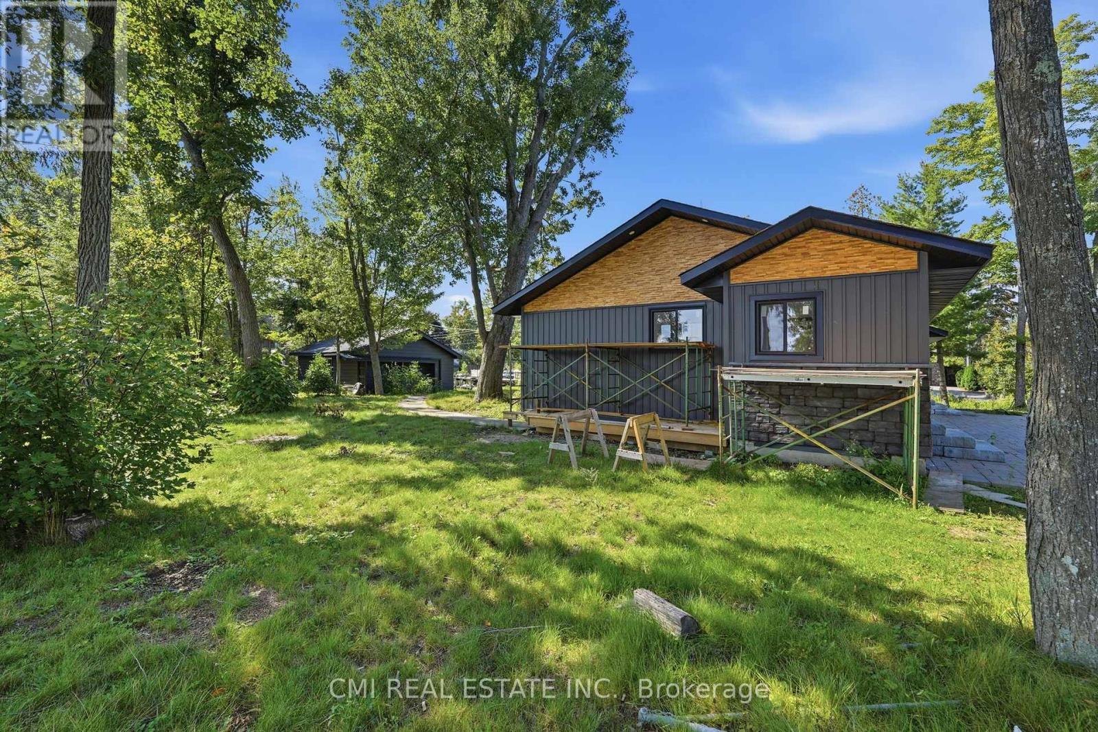 2324 Salmon Bay Road, Douro-Dummer, ON