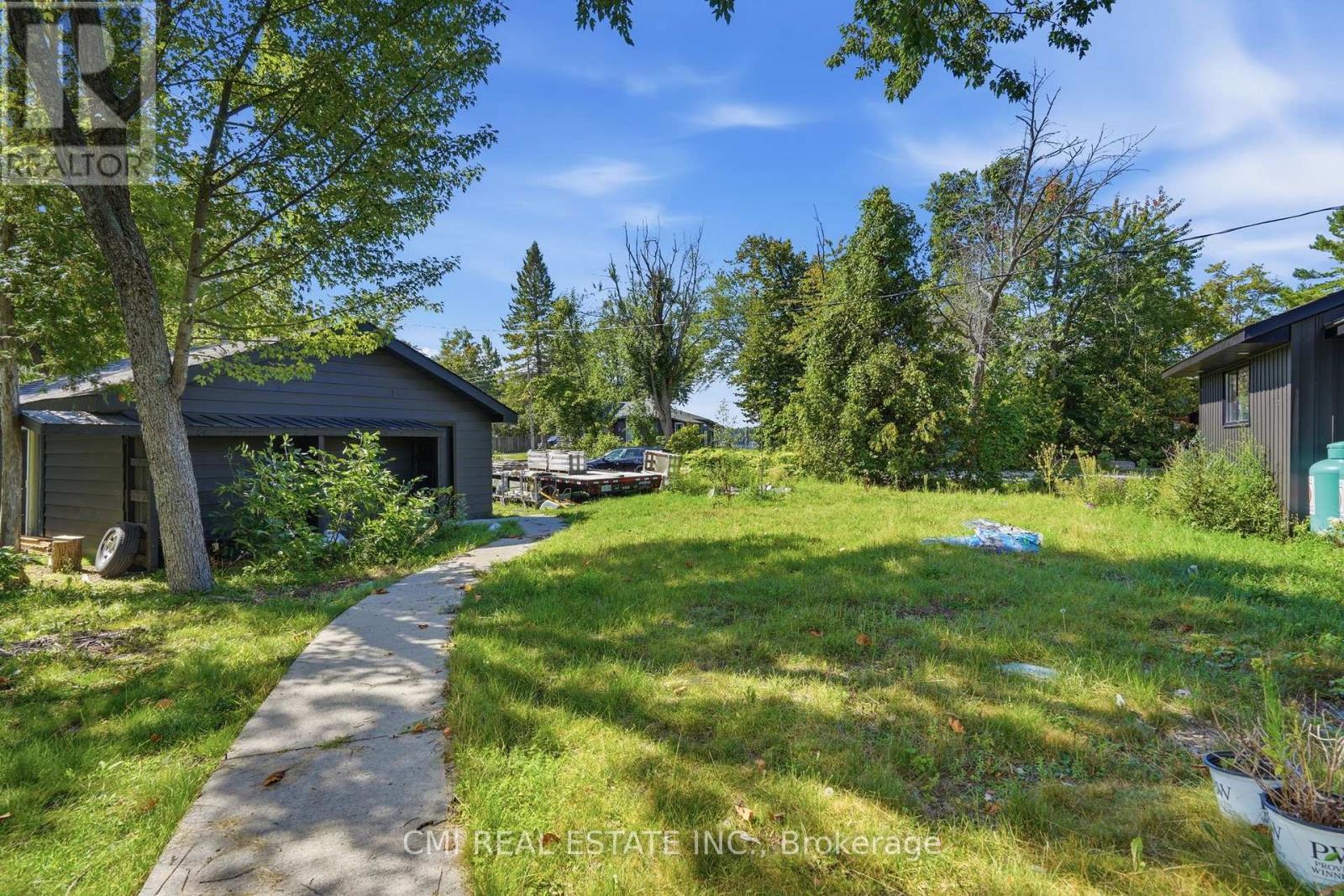 2324 Salmon Bay Road, Douro-Dummer, ON