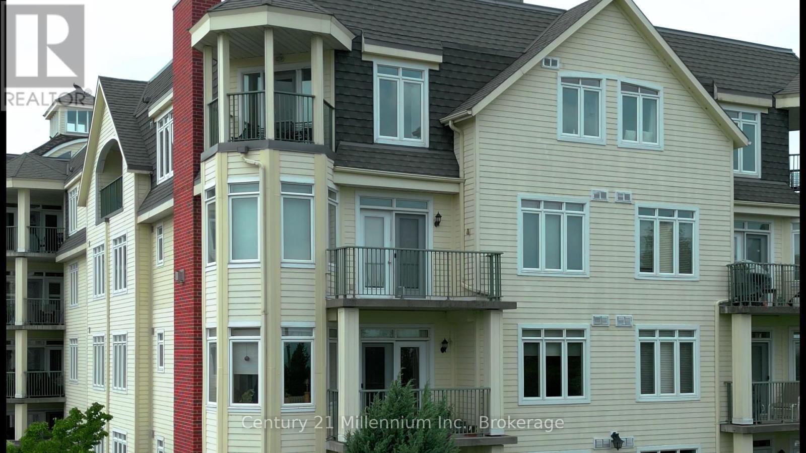 4th floor balcony - 407 - 10 Bay Street E, Blue Mountains, ON