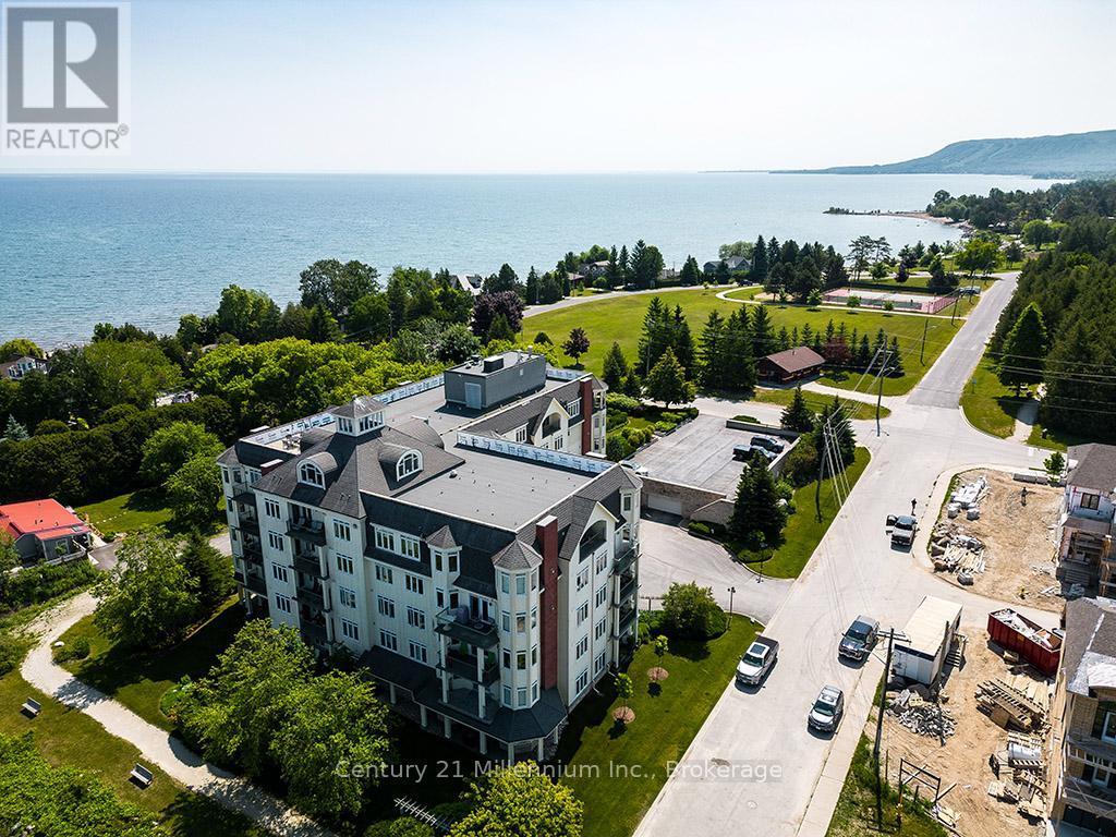 407 - 10 Bay Street E, Blue Mountains, ON