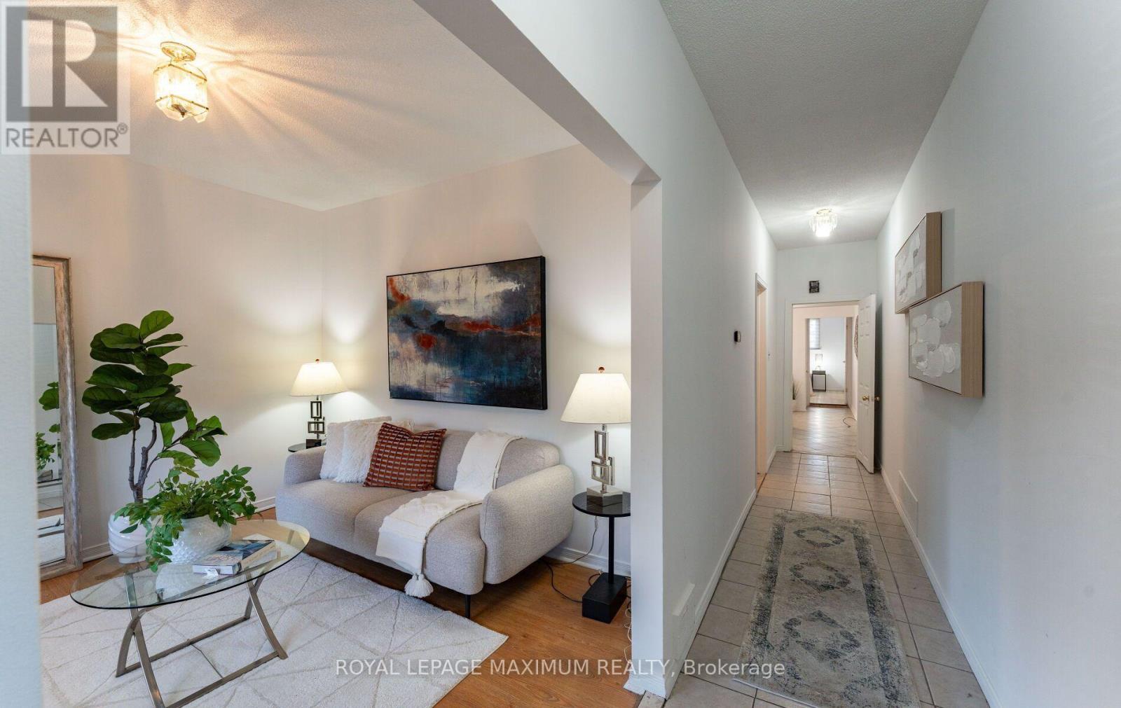 376 Mcroberts Avenue, Toronto, ON