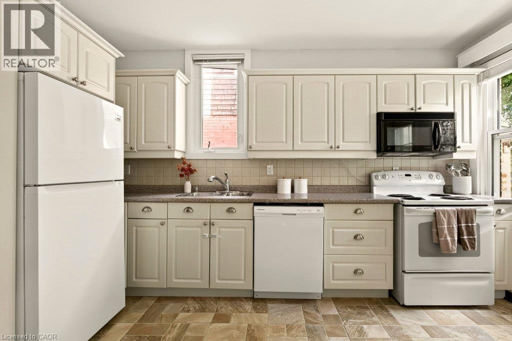 243 Grosvenor Avenue S, Hamilton, ON