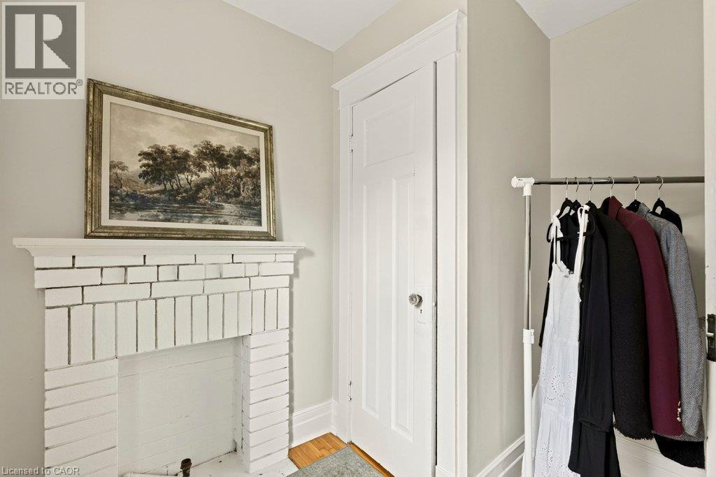 243 Grosvenor Avenue S, Hamilton, ON