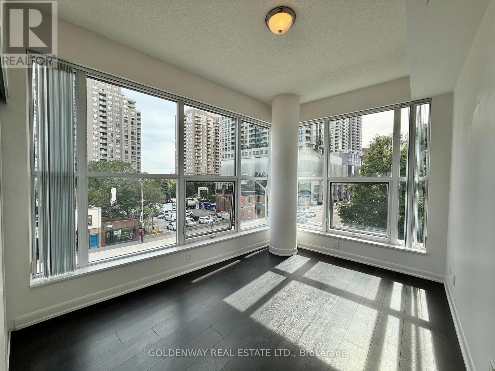 110 - 5168 Yonge Street, Toronto, ON