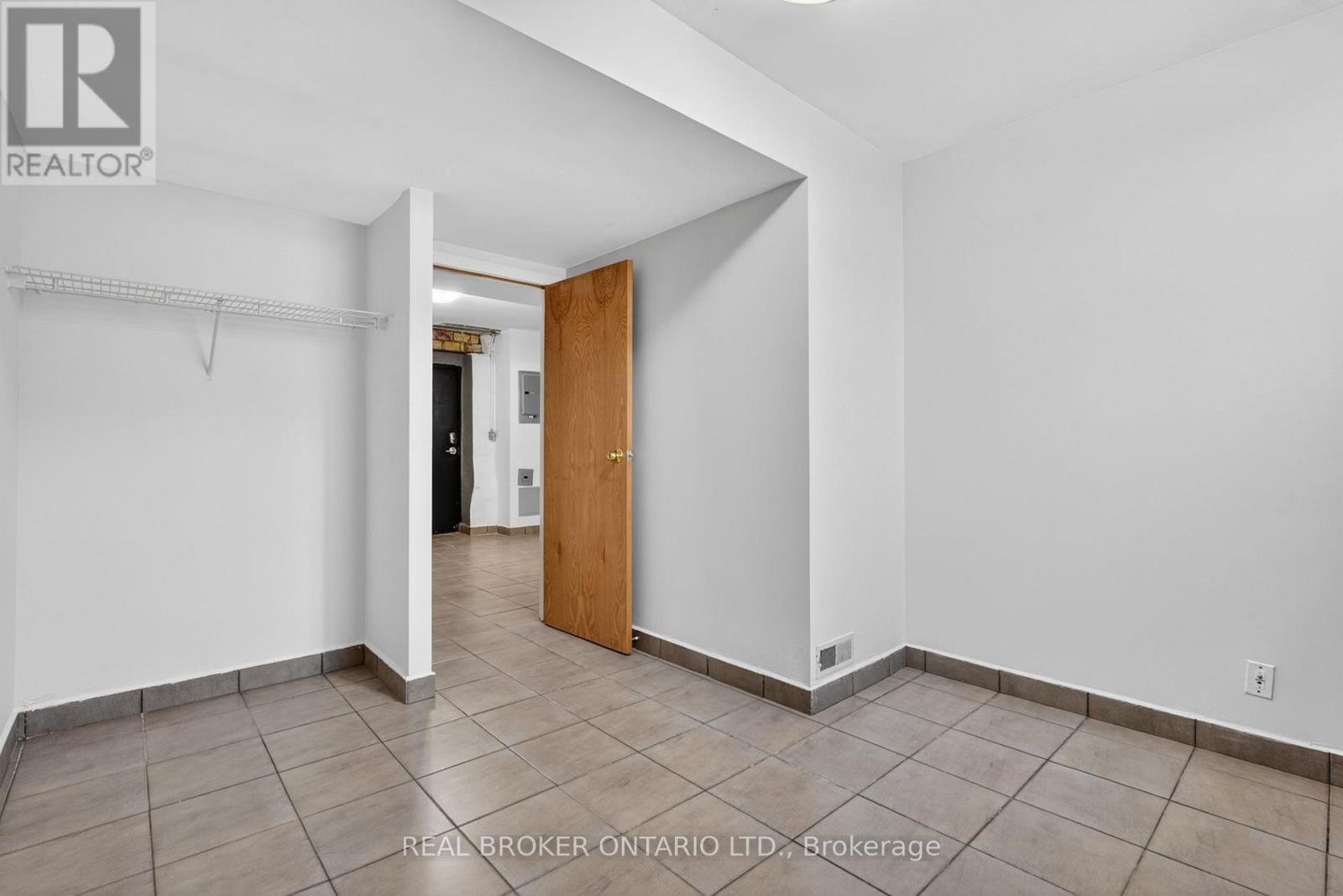 9 - 12 Bridgeport Road E, Waterloo, ON