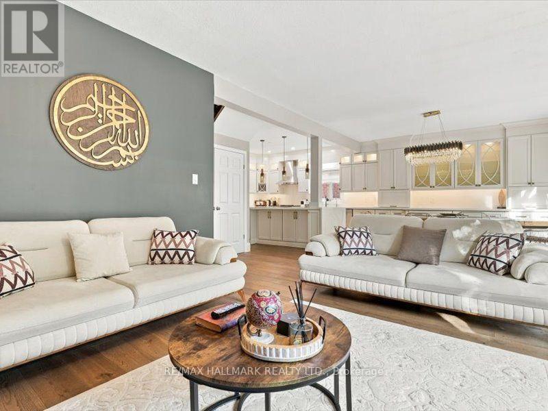 82 Doon Mills Drive, Kitchener, ON