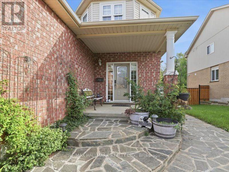 82 Doon Mills Drive, Kitchener, ON