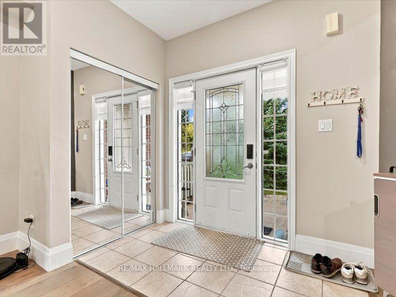 82 Doon Mills Drive, Kitchener, ON