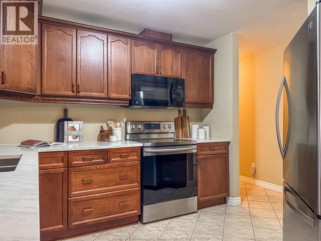 11027 Leathorne, Windsor, ON