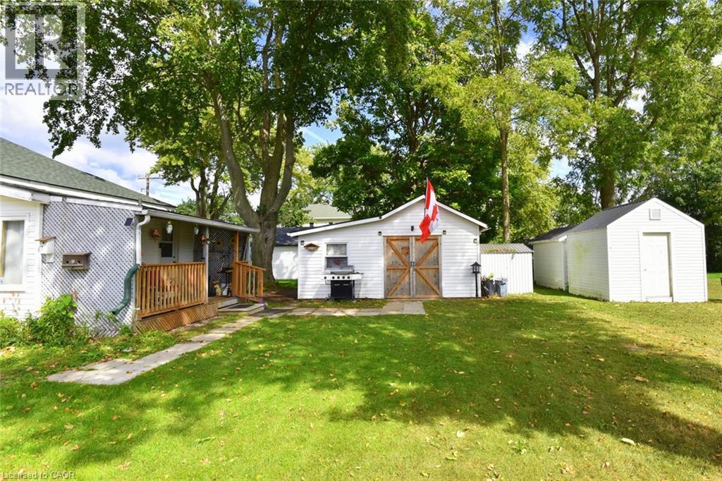 8 Chestnut Street, Port Rowan, ON
