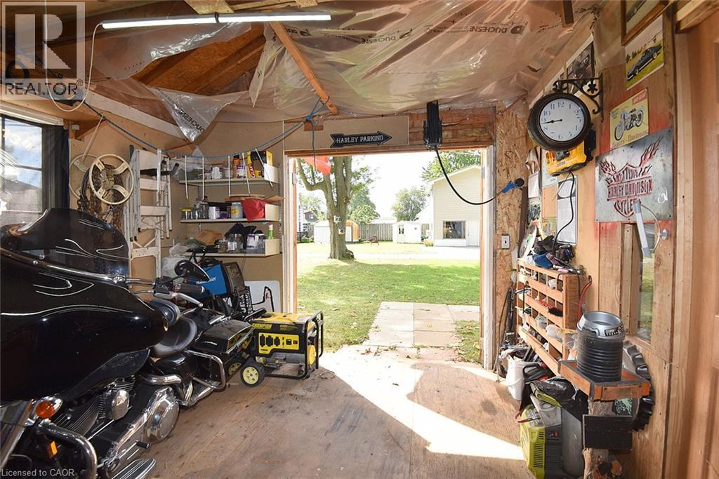 8 Chestnut Street, Port Rowan, ON