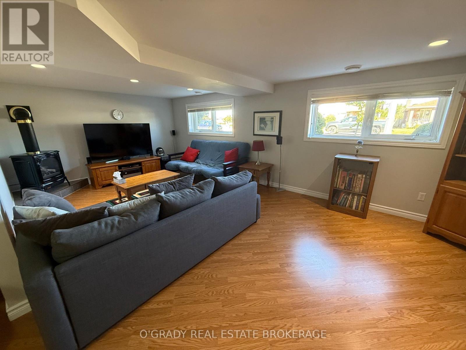 1442 Windsor Drive, Brockville, ON