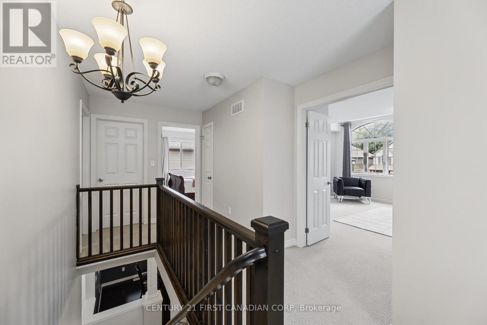 911 Foxcreek Road, London North (North S), ON