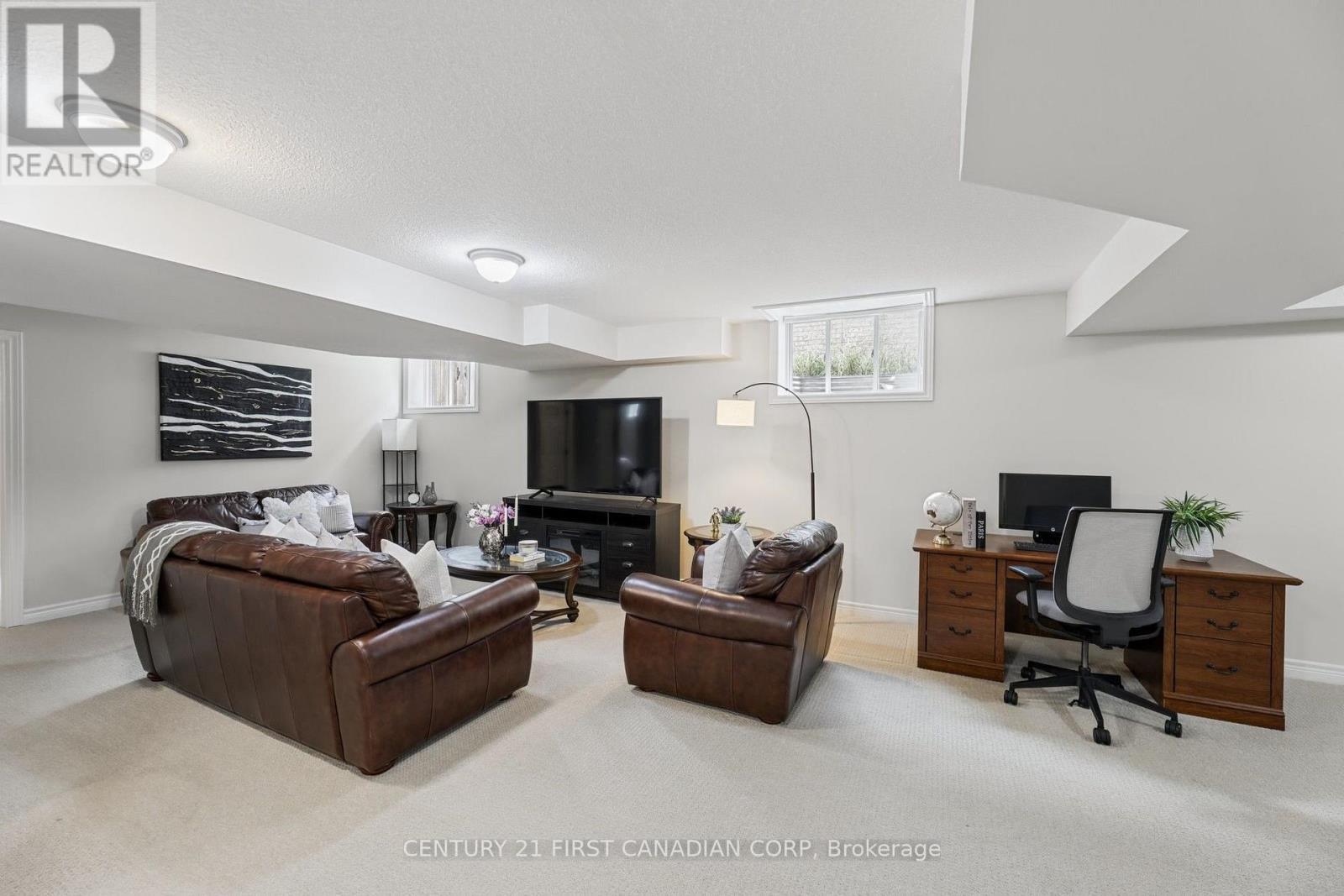 911 Foxcreek Road, London North (North S), ON