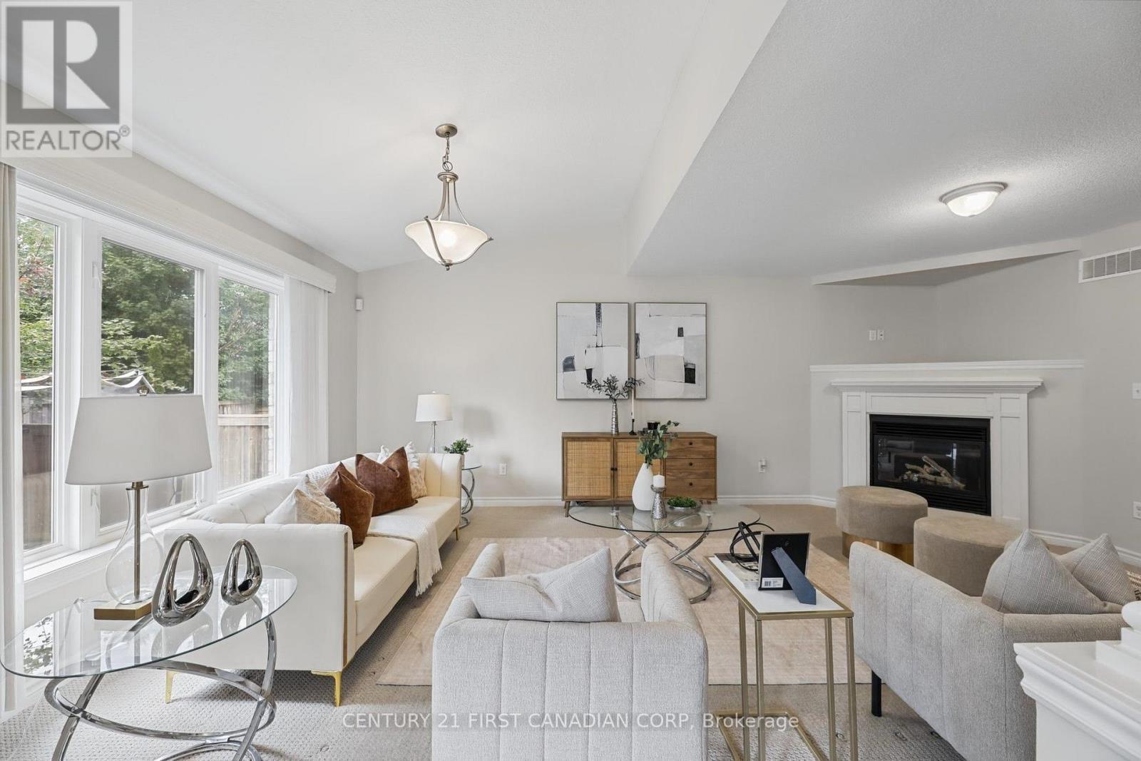 911 Foxcreek Road, London North (North S), ON