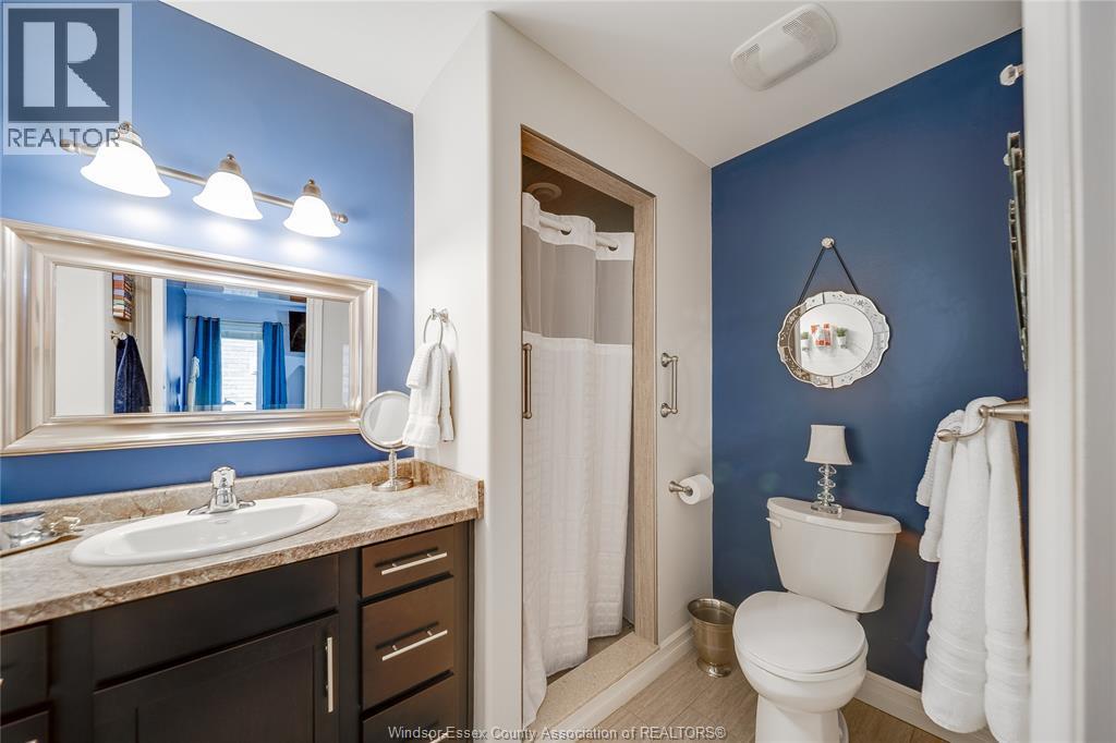 35 Marshwoods Boulevard, Kingsville, ON