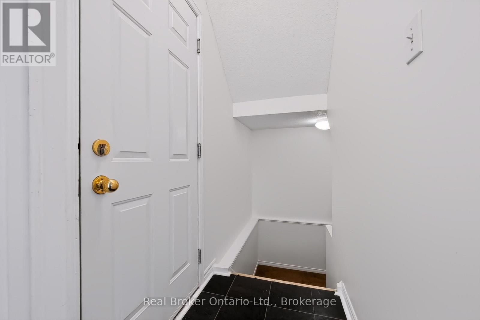 91 York Street E, Centre Wellington (Elora/Salem), ON