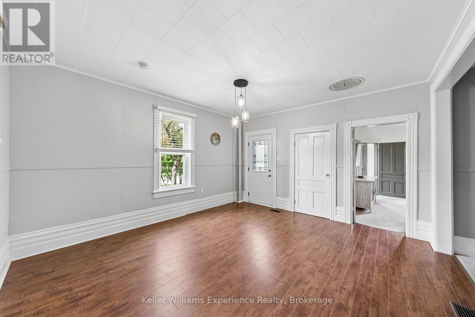 17 Stone Street, Springwater (Elmvale), ON