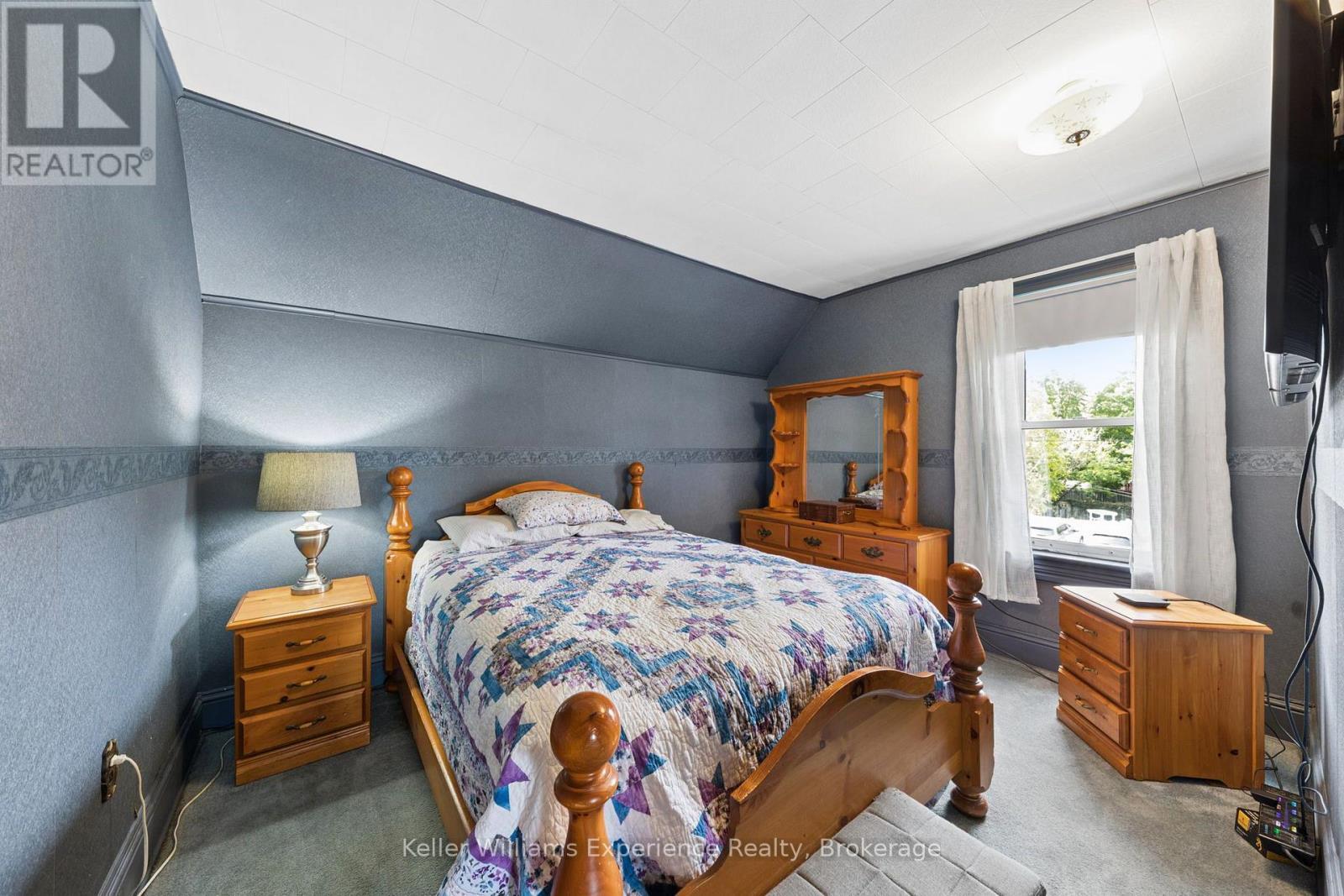 17 Stone Street, Springwater (Elmvale), ON