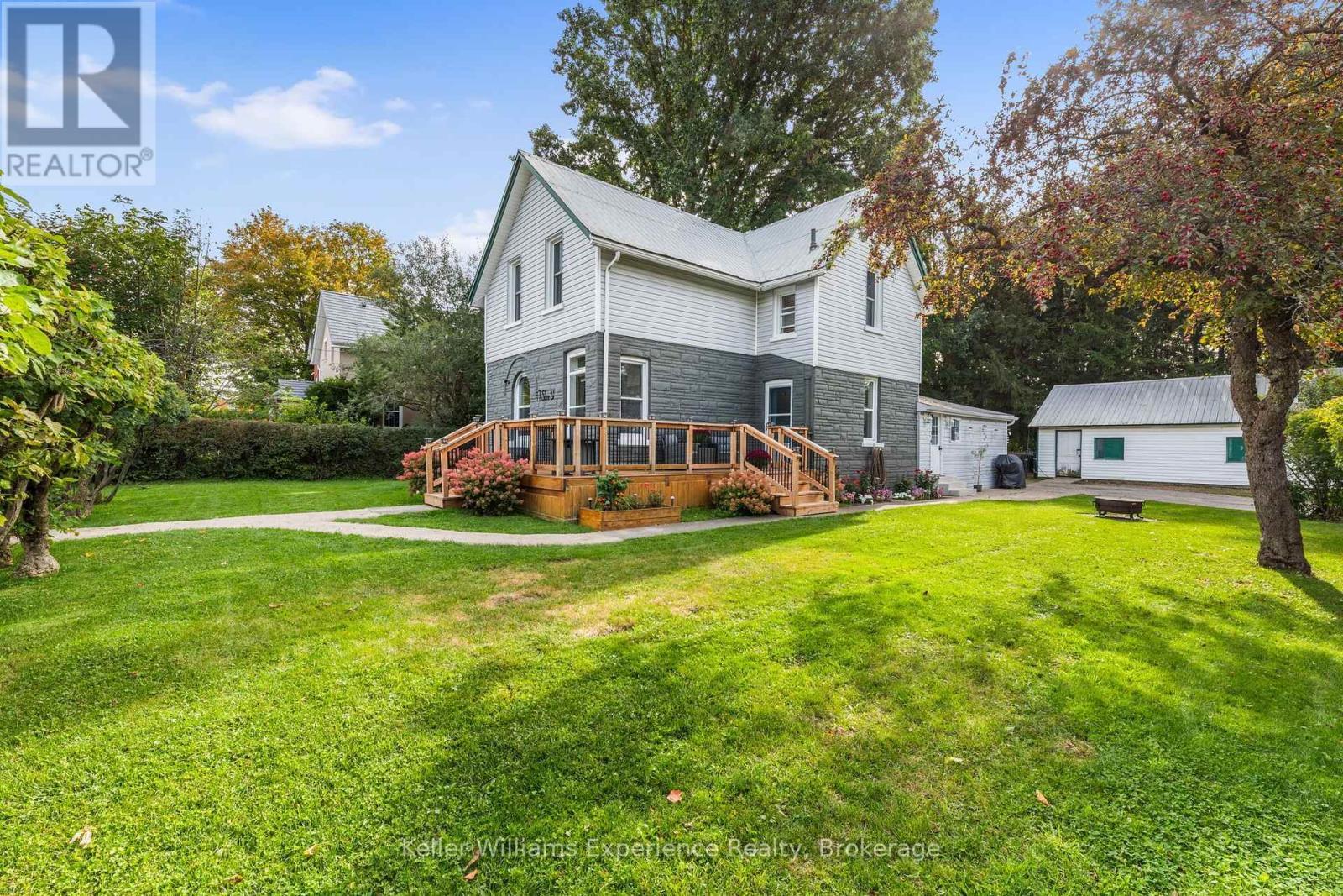 17 Stone Street, Springwater (Elmvale), ON