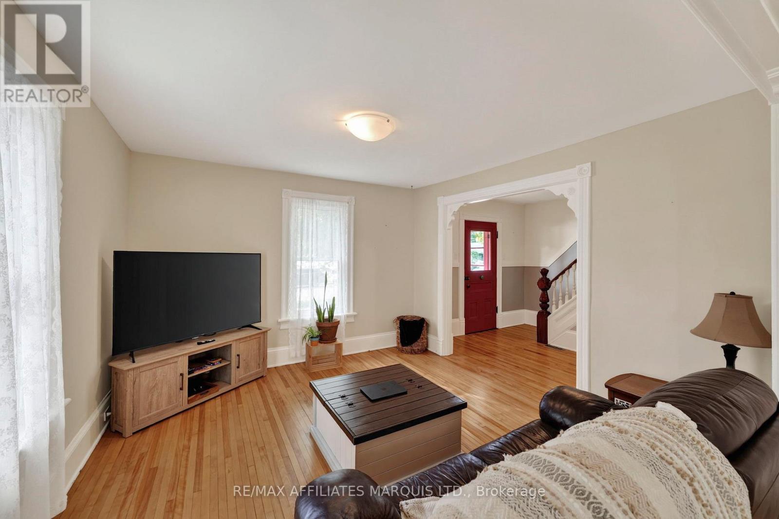 229 4Th Street E, Cornwall, ON