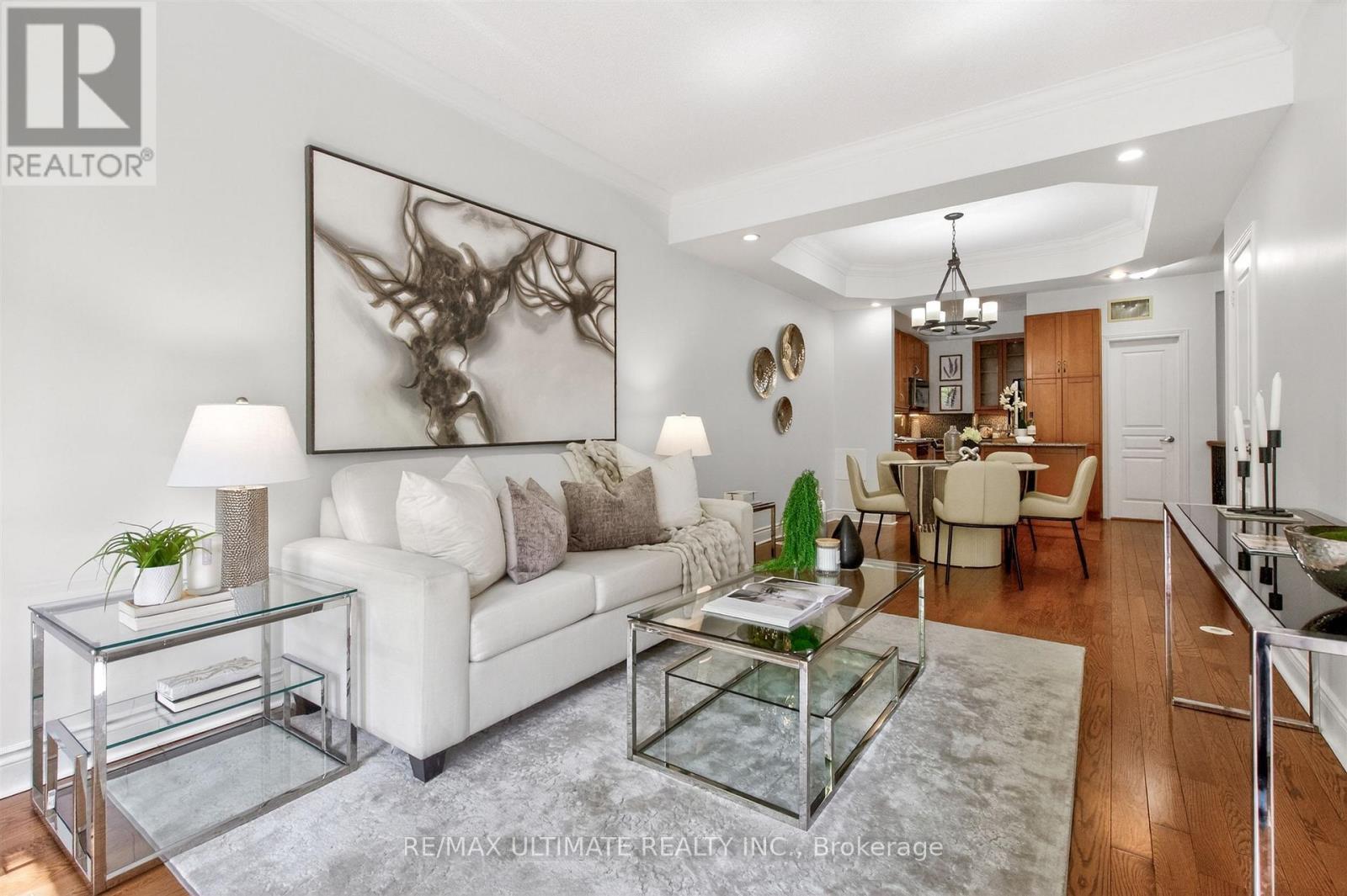 4 - 70 Byng Avenue, Toronto, ON