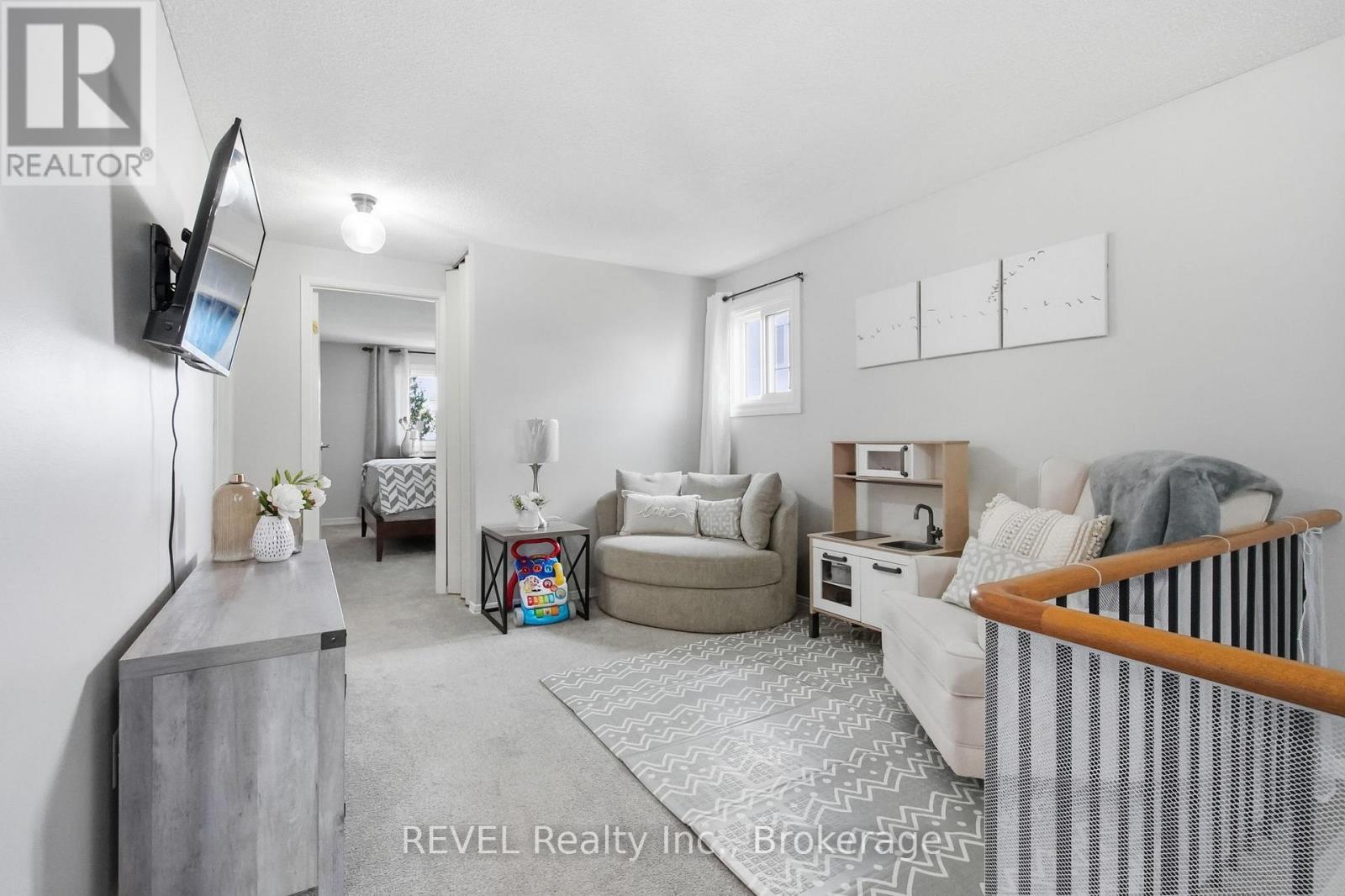 1298 Pinehurst Avenue, Oshawa (Donevan), ON