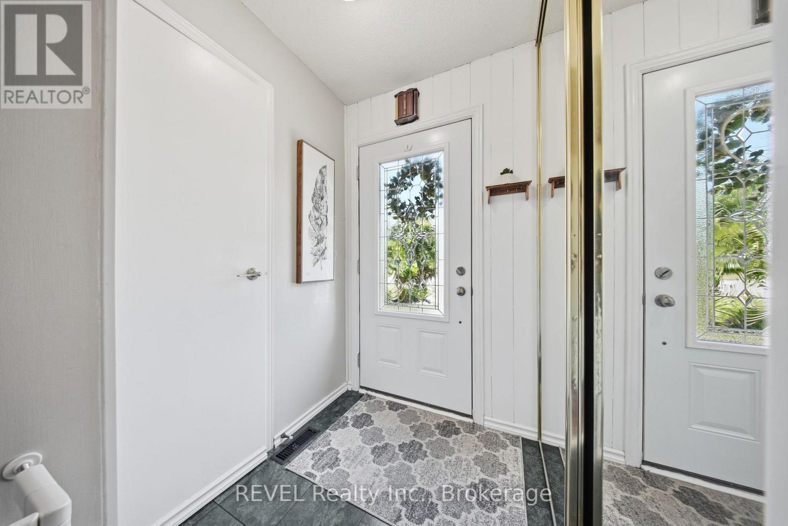 1298 Pinehurst Avenue, Oshawa (Donevan), ON