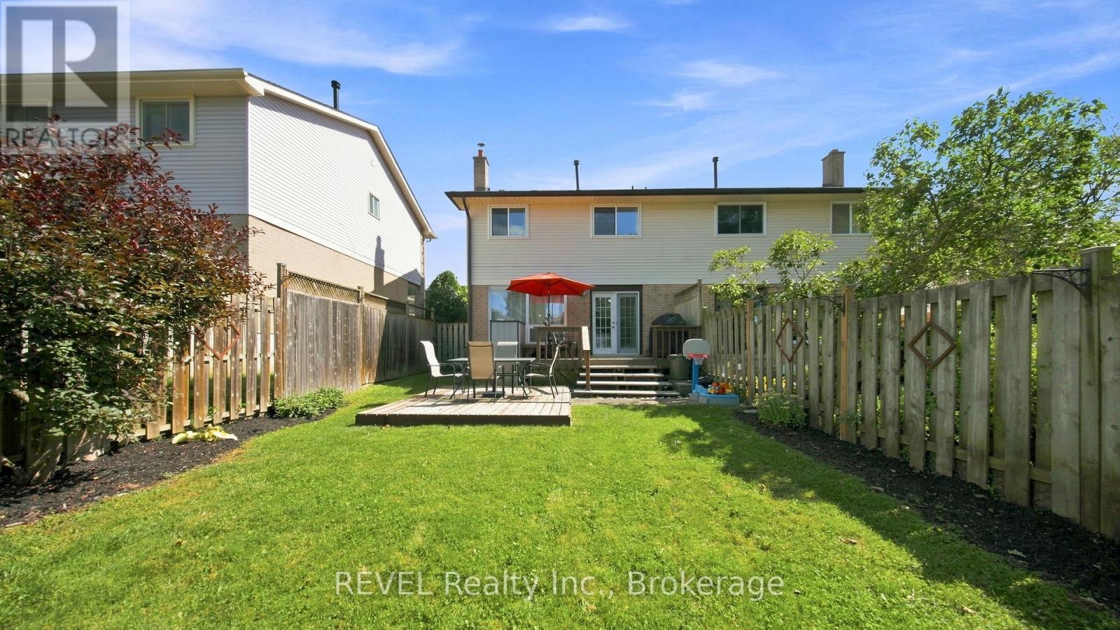 1298 Pinehurst Avenue, Oshawa (Donevan), ON
