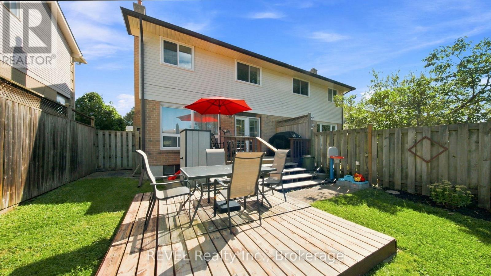 1298 Pinehurst Avenue, Oshawa (Donevan), ON