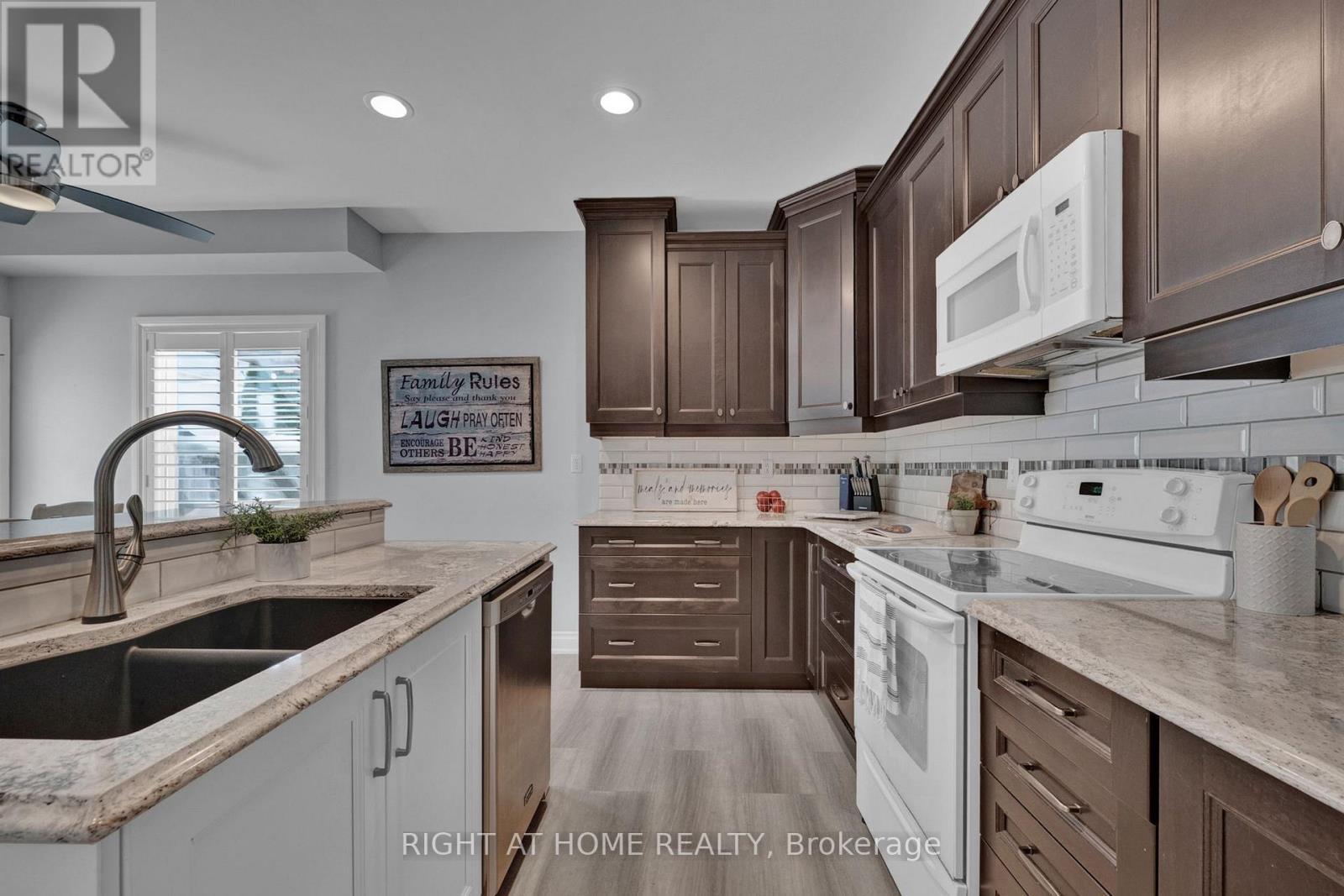 75 Auburn Lane, Clarington, ON