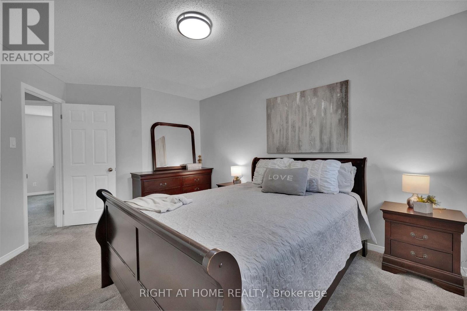 75 Auburn Lane, Clarington, ON