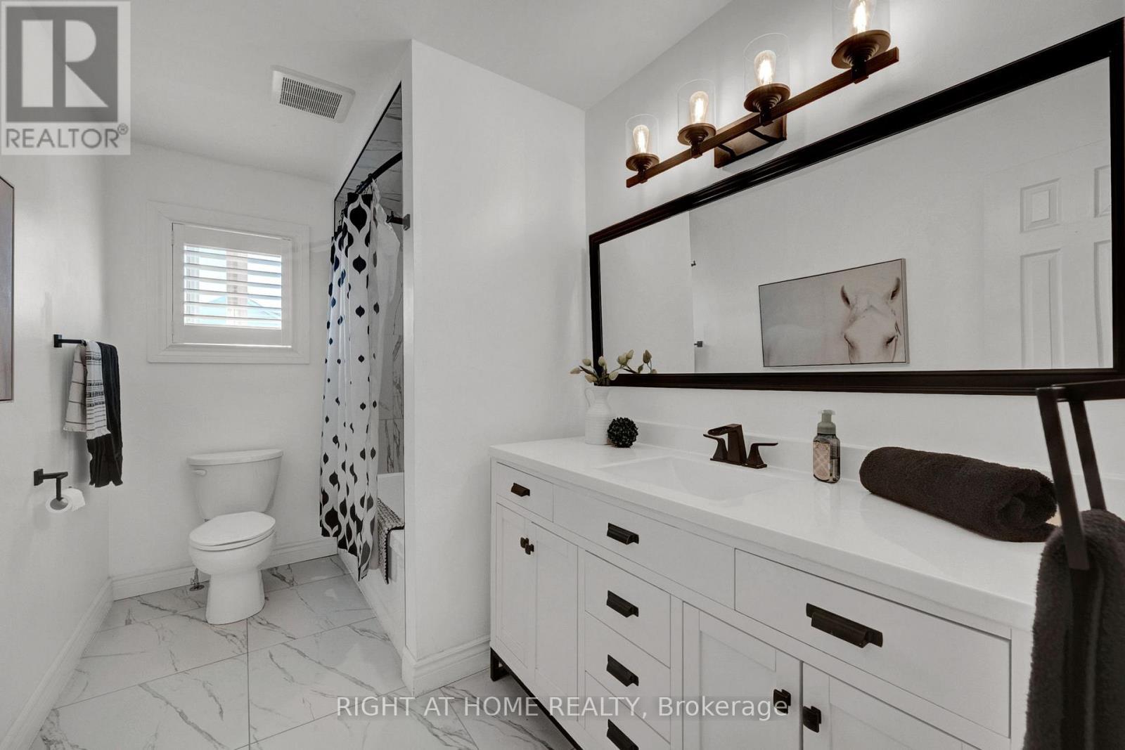 75 Auburn Lane, Clarington, ON