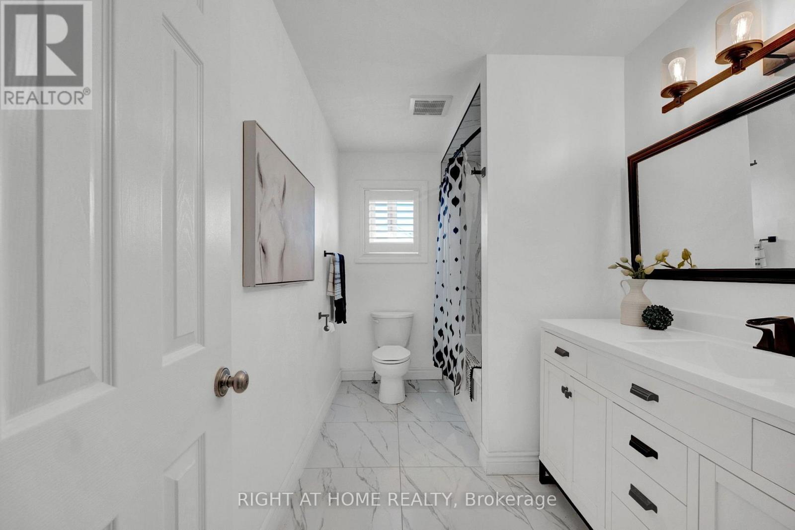 75 Auburn Lane, Clarington, ON