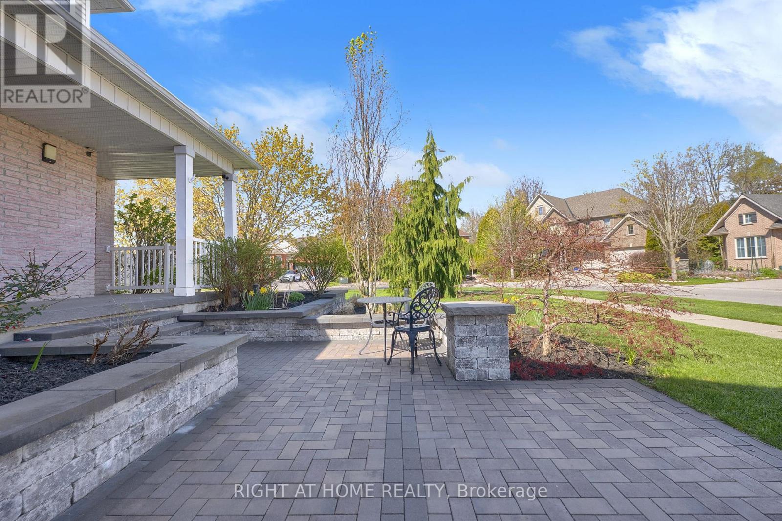 75 Auburn Lane, Clarington, ON