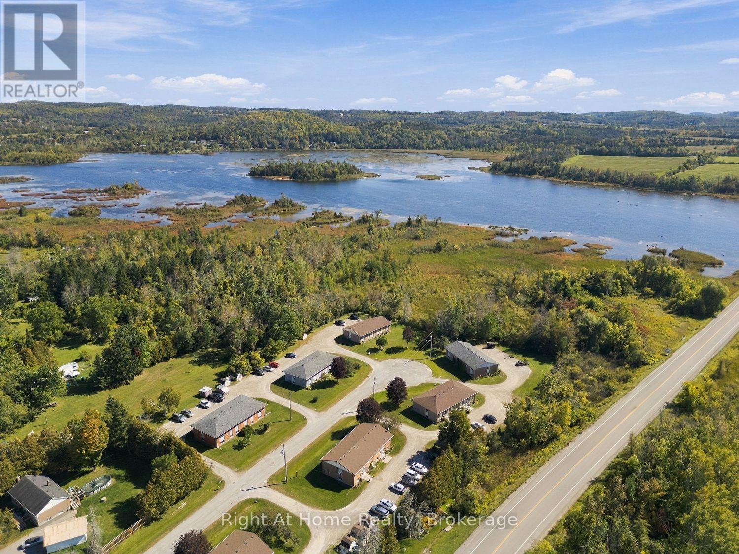 Off of highway 7 - close to Lindsay & Peterborough - C - 103 Rita Crescent, Kawartha Lakes (Omemee), ON