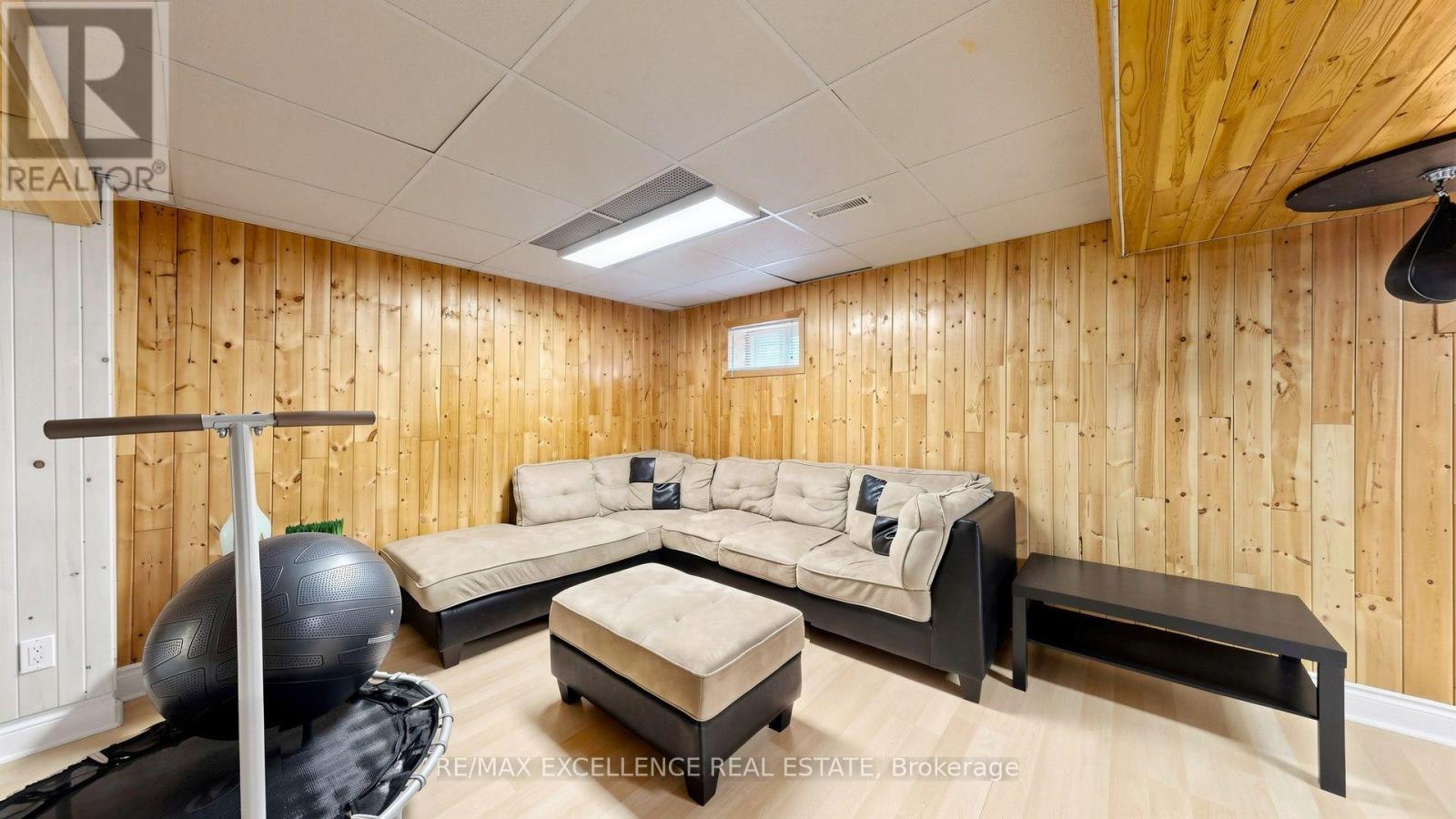 28 Glenvale Boulevard, Brampton, ON