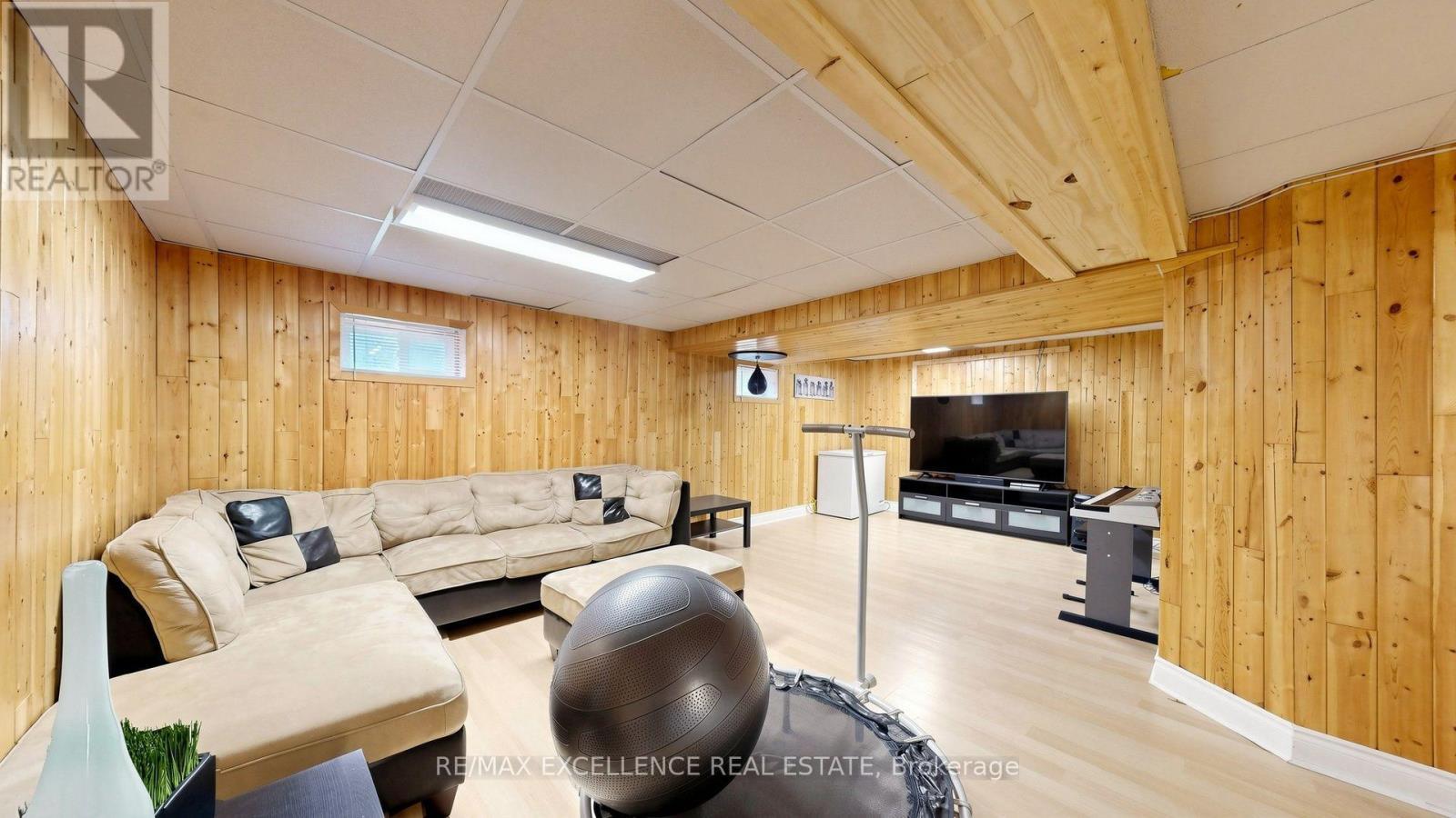 28 Glenvale Boulevard, Brampton, ON