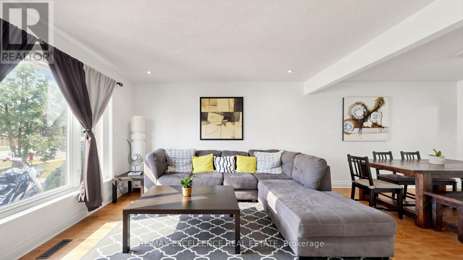 28 Glenvale Boulevard, Brampton, ON