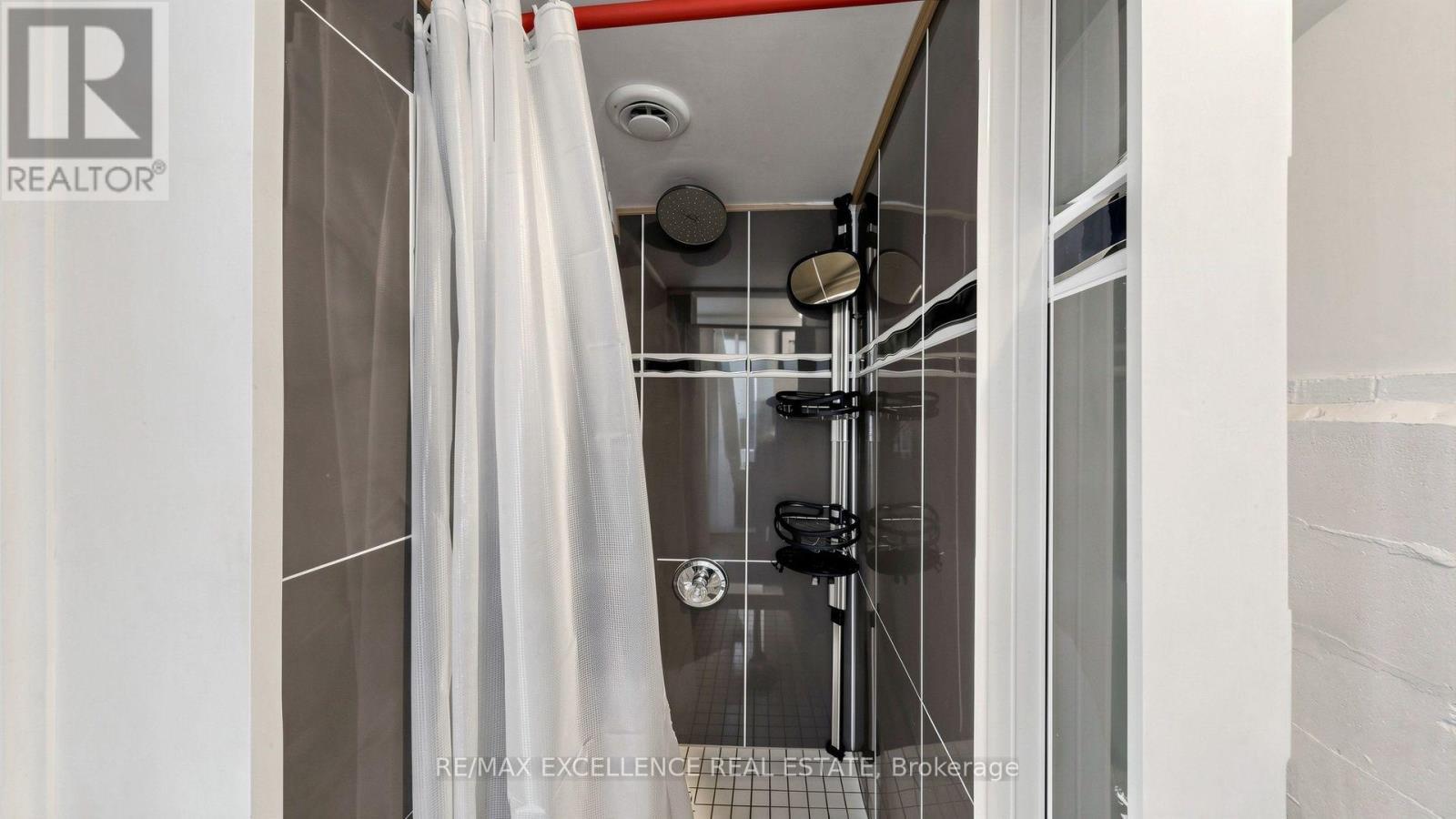 28 Glenvale Boulevard, Brampton, ON
